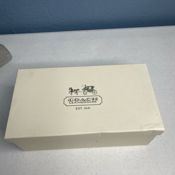 Coach Ella signature soft calf leather black loafer, size 7 B with box - Picture 11 of 12